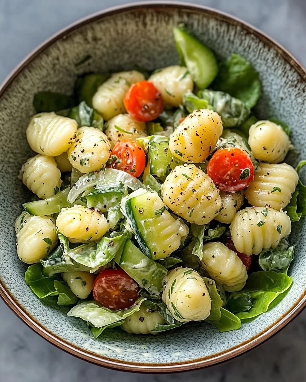Gnocchi Salat: Schnell & einfach gemacht!