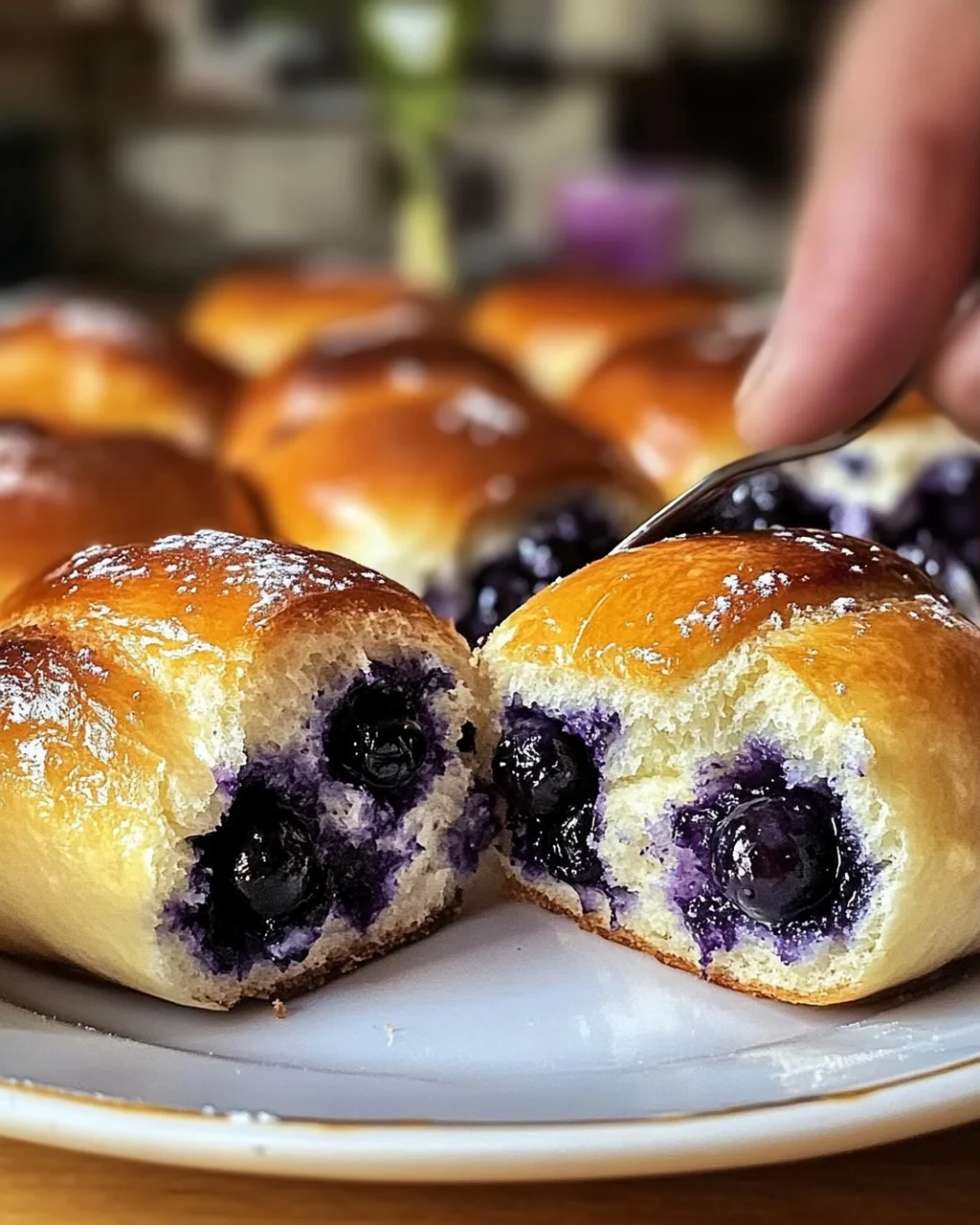 Wilde Blaubeer Ricotta Süße Brötchen zum Verlieben
